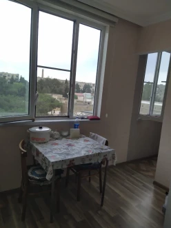 Satılır köhnə tikili 3 otaqlı 55 m², Maştağa q.-4