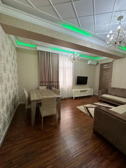 Satılır yeni tikili 2 otaqlı 75 m², 7-ci mikrorayon q.-3