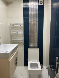 Satılır yeni tikili 3 otaqlı 147 m², İnşaatçılar m.-11