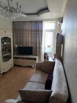 Satılır yeni tikili 2 otaqlı 47.7 m², 8-ci kilometr q.-16