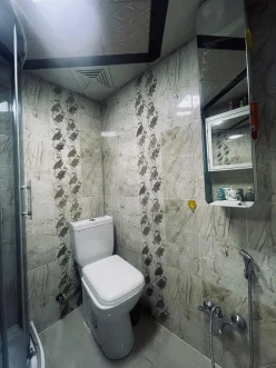 Satılır yeni tikili 2 otaqlı 60 m², İnşaatçılar m.-6