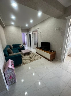 Satılır yeni tikili 3 otaqlı 113 m², İnşaatçılar m.-18