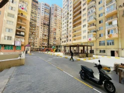 Satılır yeni tikili 2 otaqlı 60 m², İnşaatçılar m.-11