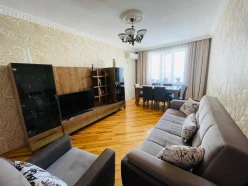 Satılır yeni tikili 2 otaqlı 60 m², İnşaatçılar m.-19