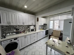 Satılır köhnə tikili 4 otaqlı 110 m², İnşaatçılar m.-8