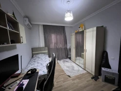 Satılır köhnə tikili 4 otaqlı 110 m², İnşaatçılar m.-2