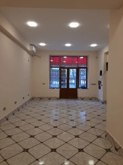 Satılır obyekt 48 m², 20 yanvar m.-23