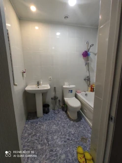 İcarə yeni tikili 2 otaqlı 60 m²,  İnşaatçılar m.-8