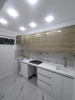 Satılır yeni tikili 2 otaqlı 77 m², İnşaatçılar m.-6