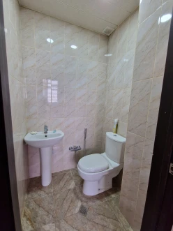 Satılır yeni tikili 3 otaqlı 75 m², İnşaatçılar m.-5