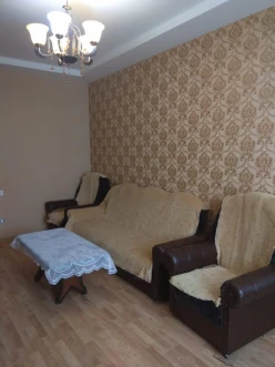 İcarə yeni tikili 3 otaqlı 80 m², İnşaatçılar m.-2