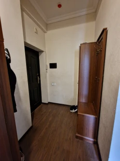 Satılır yeni tikili 3 otaqlı 75 m², İnşaatçılar m.-12