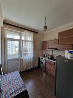 Satılır yeni tikili 3 otaqlı 75 m², İnşaatçılar m.-10