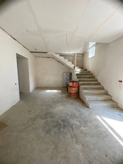 Satılır ev/villa 5 otaqlı 240 m², Binə q.-4