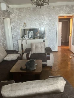 Satılır köhnə tikili 3 otaqlı 95 m², Gənclik m.-4