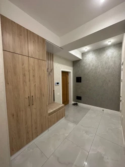 İcarə yeni tikili 3 otaqlı 101 m²,  Şah İsmayıl Xətai m.-20