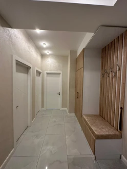 İcarə yeni tikili 3 otaqlı 101 m²,  Şah İsmayıl Xətai m.-21