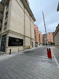 İcarə yeni tikili 3 otaqlı 101 m²,  Şah İsmayıl Xətai m.