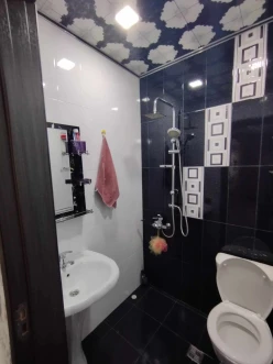 Satılır yeni tikili 2 otaqlı 50 m², İnşaatçılar m.-9