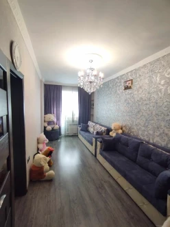 Satılır yeni tikili 2 otaqlı 50 m², İnşaatçılar m.-6