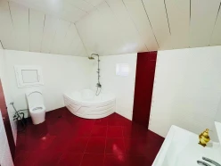 Satılır ev/villa 14 otaqlı 649 m²,  Azadlıq prospekti m.-22