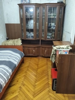 Satılır köhnə tikili 3 otaqlı 85 m²,  Nəriman Nərimanov m.-6