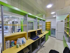 Satılır obyekt 42 m²,  Elmlər Akademiyası m.-6