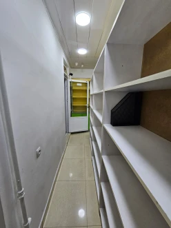 Satılır obyekt 42 m²,  Elmlər Akademiyası m.-9