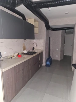 Satılır obyekt 120 m²,  Elmlər Akademiyası m.-6