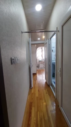 Satılır köhnə tikili 4 otaqlı 110 m²,  İnşaatçılar m.-6