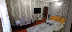 Satılır köhnə tikili 3 otaqlı 60 m²,  İnşaatçılar m.-20