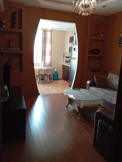 Satılır yeni tikili 3 otaqlı 78 m²,  İnşaatçılar m.-8