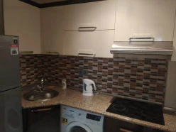 İcarə yeni tikili 2 otaqlı 60 m²,  Gənclik m.-6