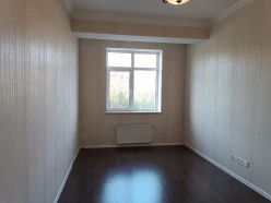 Satılır yeni tikili 1 otaqlı 40 m²,  İnşaatçılar m.-4