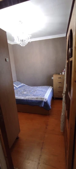 Satılır köhnə tikili 3 otaqlı 60 m²,  İnşaatçılar m.-17