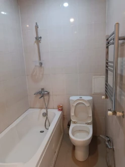 Satılır yeni tikili 1 otaqlı 40 m²,  İnşaatçılar m.-15
