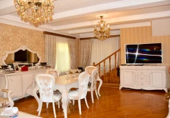 Satılır ev/villa 8 otaqlı 420 m², Badamdar q.-3