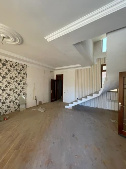 Satılır ev/villa 6 otaqlı 300 m², Badamdar q.-2