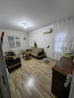 Satılır köhnə tikili 1 otaqlı 33 m², İnşaatçılar m.-2