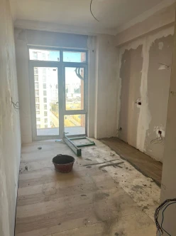 Satılır yeni tikili 3 otaqlı 85 m², İnşaatçılar m.-8