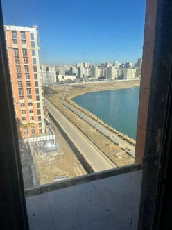 Satılır yeni tikili 3 otaqlı 85 m², İnşaatçılar m.-3