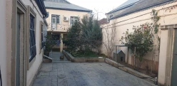 Satılır ev/villa 6 otaqlı 220 m², Qaraçuxur q.-40