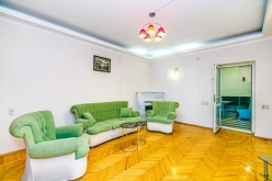 İcarə köhnə tikili 2 otaqlı 70 m², Sahil m.-3