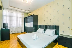 İcarə yeni tikili 2 otaqlı 70 m², Nizami m.-6