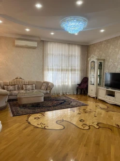 Satılır ev/villa 8 otaqlı 560 m², Badamdar q.-5