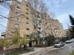 Satılır köhnə tikili 1 otaqlı 56 m²,  Bakıxanov