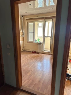 Satılır köhnə tikili 3 otaqlı 90 m², Azadlıq prospekti m.-7