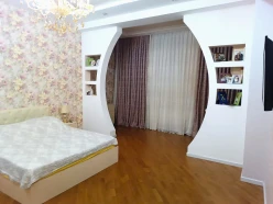 İcarə yeni tikili 3 otaqlı 140 m²,  28 May m.-7