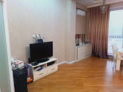 İcarə yeni tikili 3 otaqlı 140 m²,  28 May m.-2