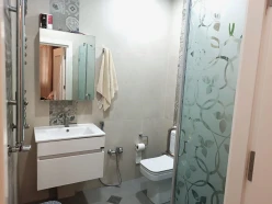 İcarə yeni tikili 3 otaqlı 140 m²,  28 May m.-18